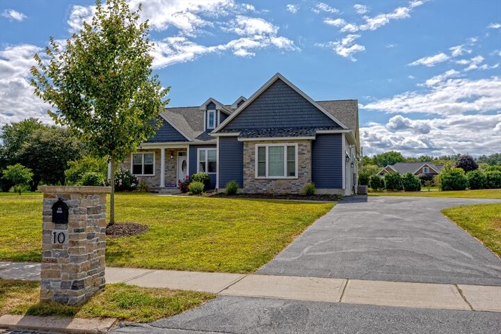Property Photo: 10 Sawgrass Lane MA 01077