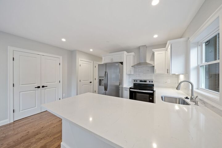 Property Photo:  52 Bellevue St 3  MA 02125 