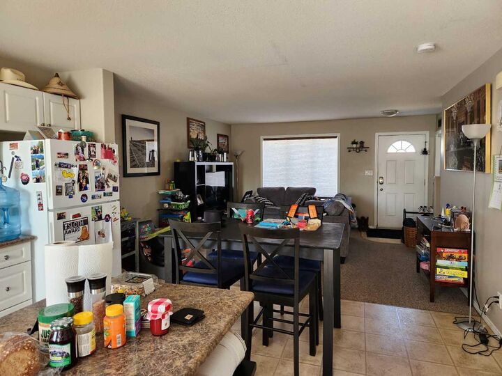 Property Photo:  4728 18 Street 2  SK S9V 1M9 