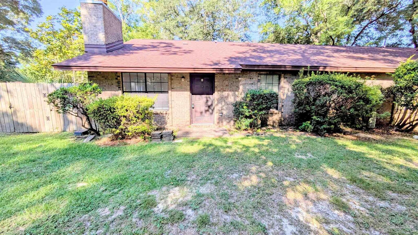 Property Photo: 9345 Chisholm Rd D-1 FL 32514