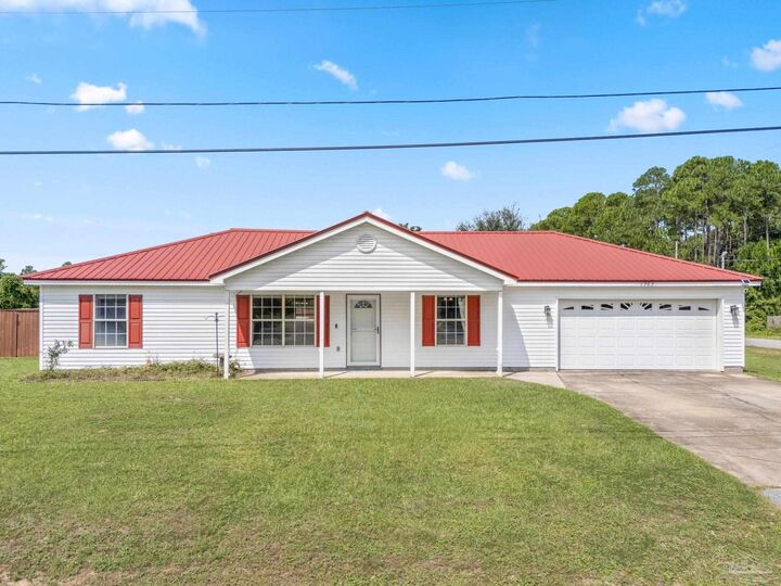 1963 Salamanca St  Navarre FL 32566 photo