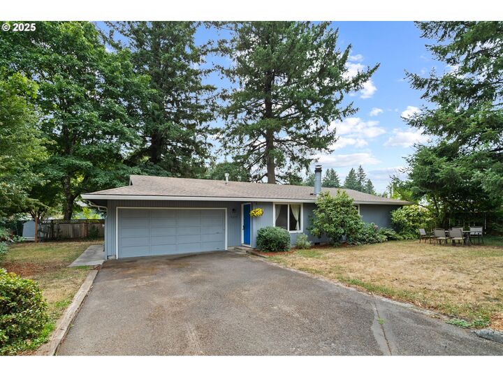 Property Photo:  14644 SE Bush St  OR 97236 