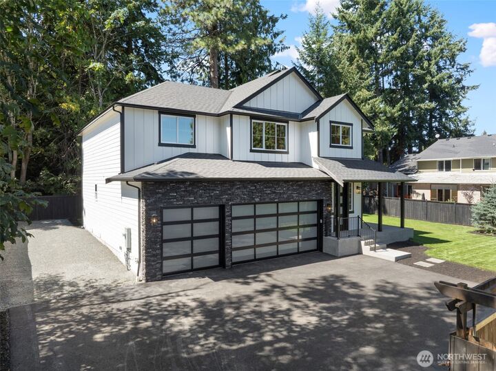 Property Photo:  13332  Lake Road  WA 98087 