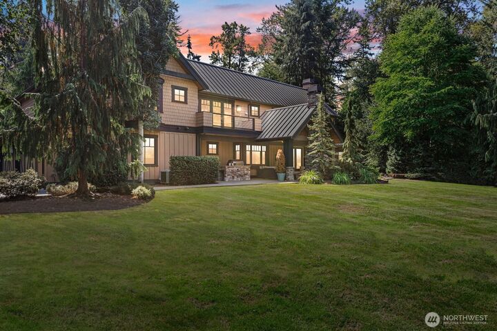 12433  212th Street SE  Snohomish WA 98296 photo