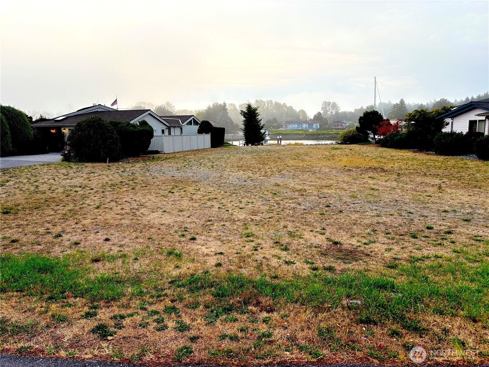 Property Photo: 850 Kalispell Drive WA 98257