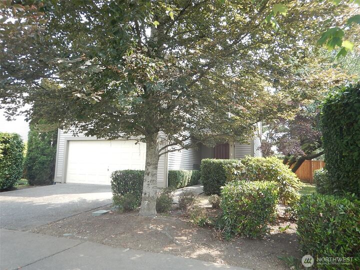 Property Photo: 14483 Ramblewood Road SE WA 98272