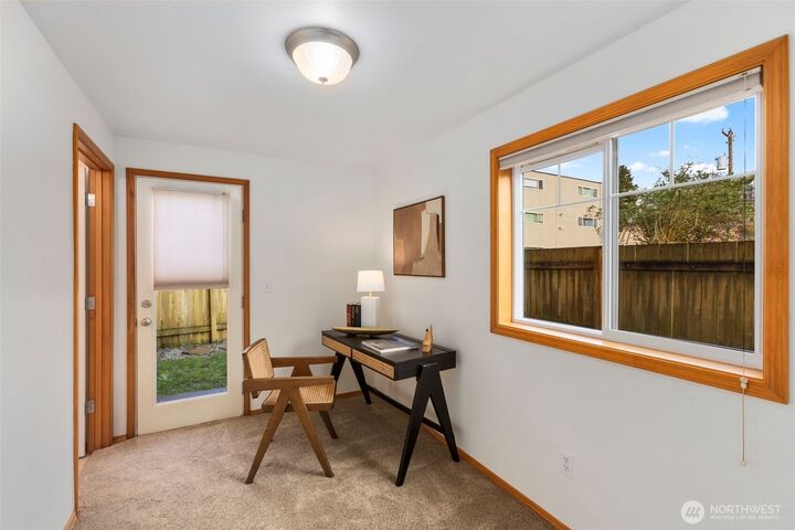 Property Photo: 12047 33rd Avenue NE B WA 98125