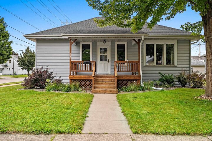 147 N John Street  Kimberly WI 54136 photo