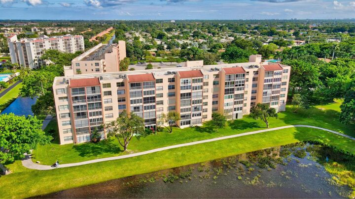 Property Photo:  14575 Bonaire Boulevard 601  FL 33446 