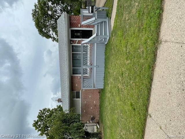Property Photo: 31013 Beechnut Beechnut MI 48186
