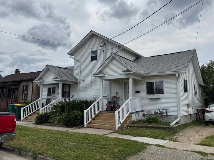 9-11 West Lawton Street  Edgerton WI 53534 photo