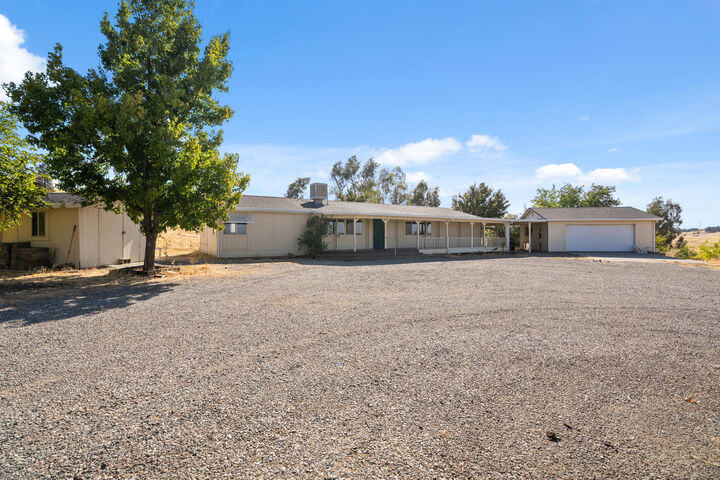 13905 Mendenhall Road  Red Bluff CA 96080 photo
