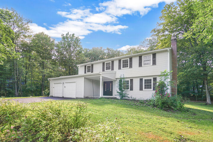 Property Photo:  17 Amy Lane  CT 06070 