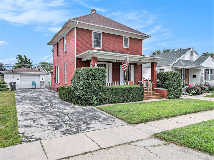 Property Photo: 2525 Ave D IA 51501