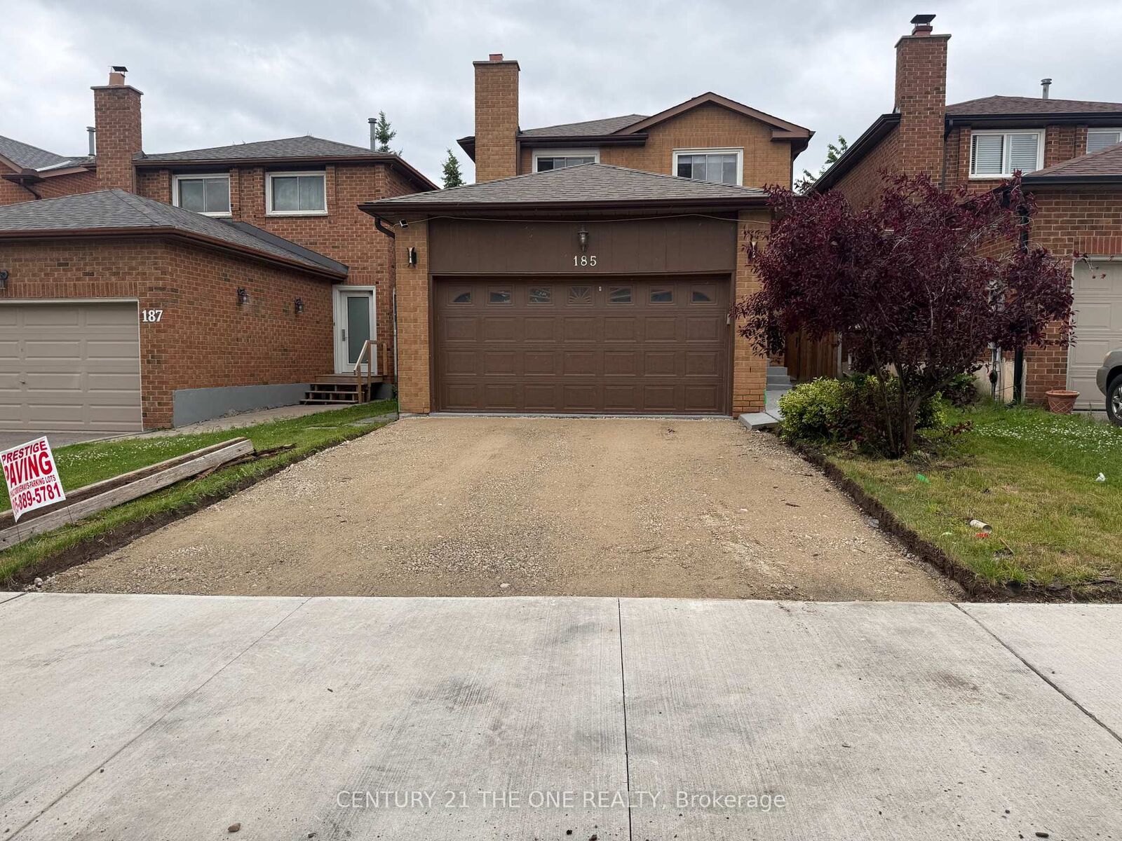 Property Photo: 185 Campbell Avenue ON L4J 5A8