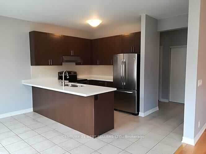 Photo de la propriété:  129 Iribelle Avenue  ON L1L 0C1 