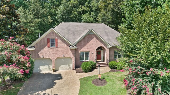 438 Alderwood Drive  Williamsburg VA 23185 photo