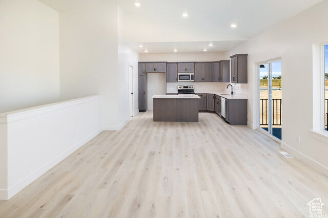Property Photo: 808 W 70 N UT 84319