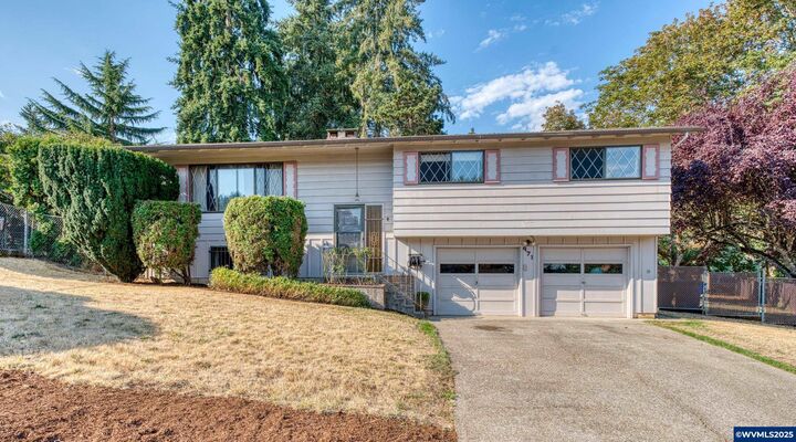 Property Photo:  971 Windemere Dr NW  OR 97304 