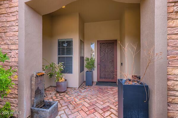 Property Photo: 4303 S Oregon Court AZ 85248