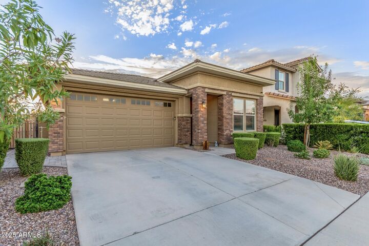 Property Photo: 29826 N 115th Glen AZ 85383