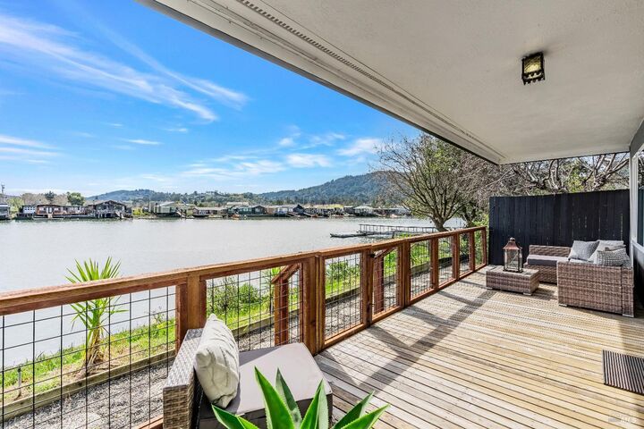 835 S Eliseo Drive  Greenbrae CA 94904 photo