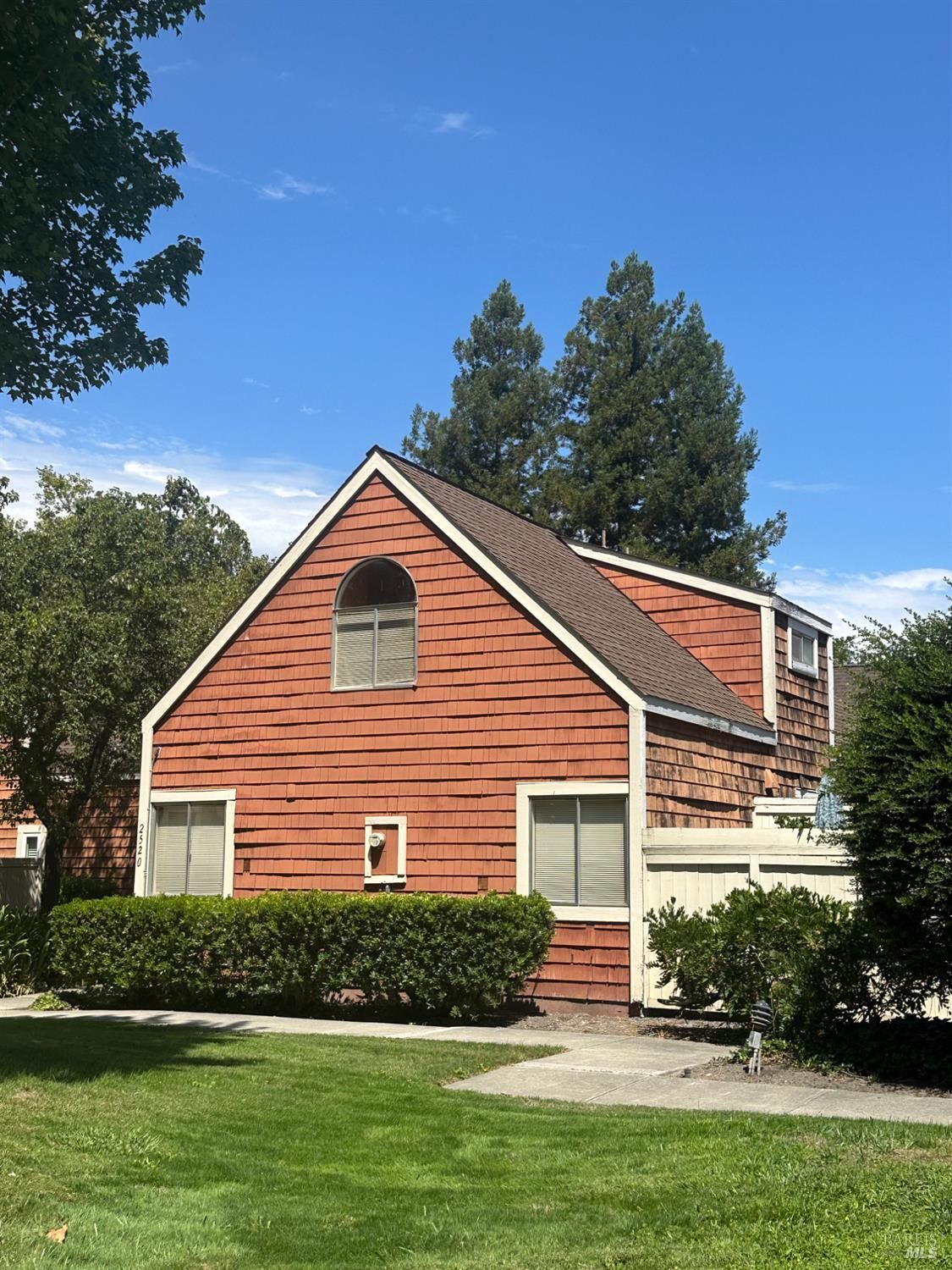 Property Photo:  2520 Lakeview Drive  CA 95405 
