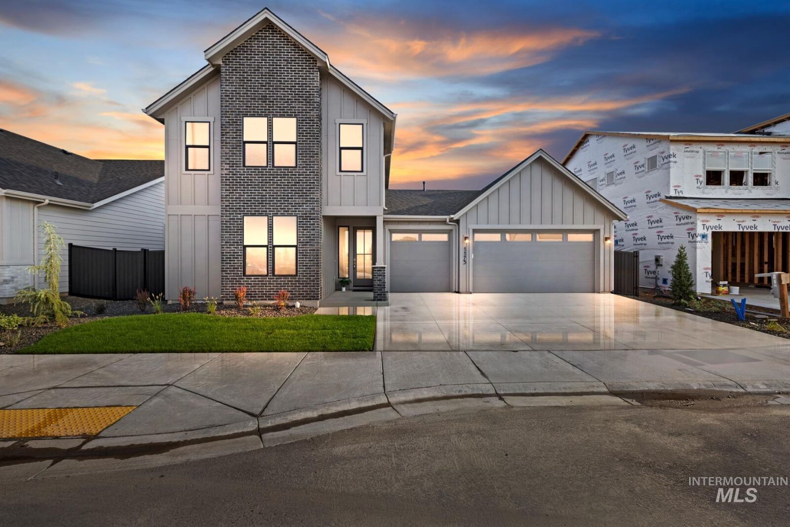 Property Photo: 1173 W Malbar St ID 83646