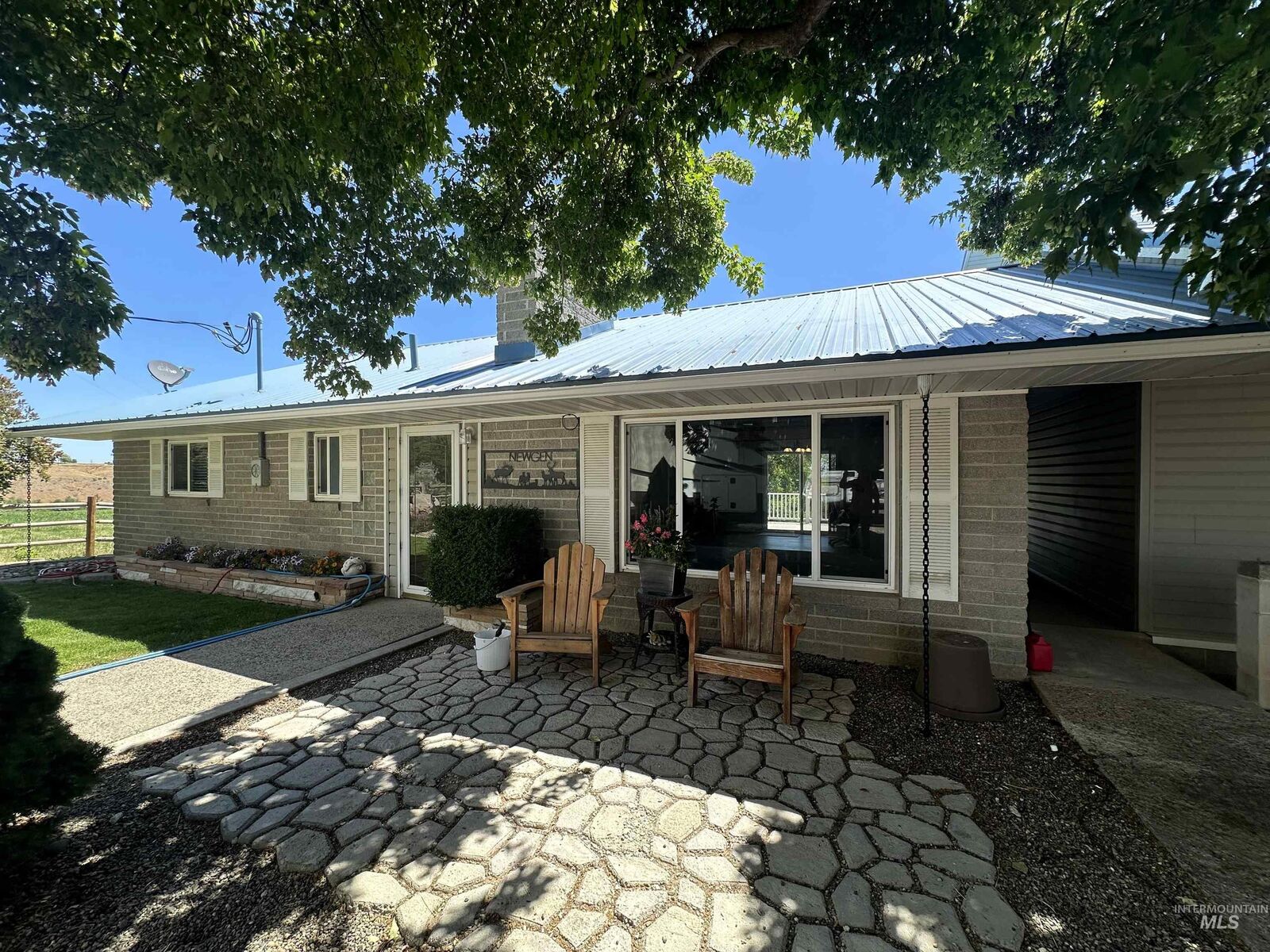 Property Photo: 431 Jacobsen Gulch OR 97914