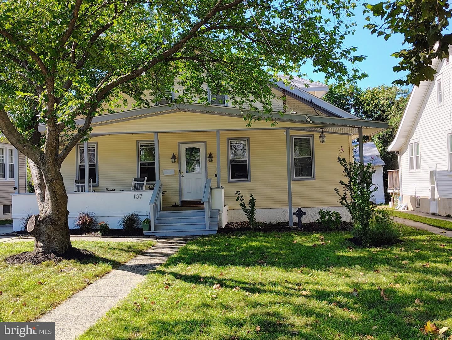 Property Photo: 107 E Bettlewood Avenue NJ 08107