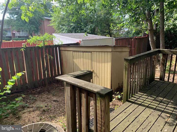 Property Photo: 8622 Brae Brooke Drive MD 20706