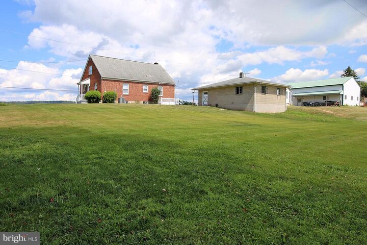 Property Photo: 303 W Main Street PA 17026