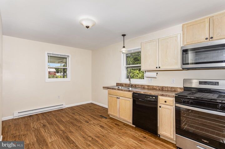Property Photo: 7 Floyd Drive PA 17057