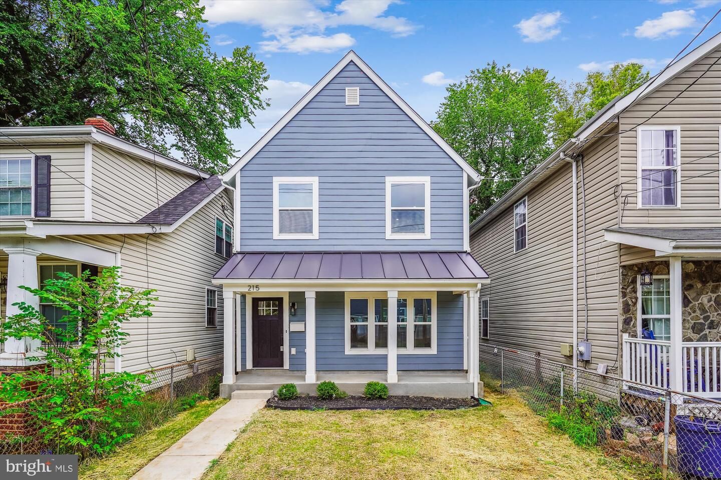 Property Photo: 215 McKinney VA 22401