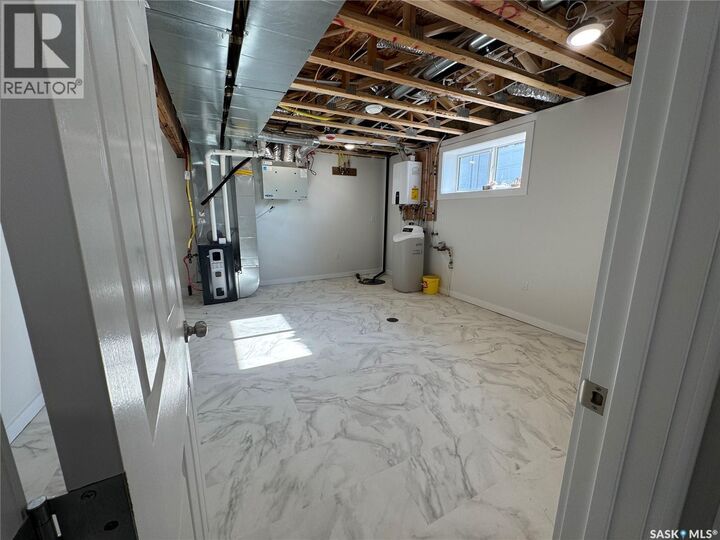Property Photo: 109 Ash Street SK S0G 5H0