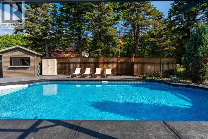 Property Photo: 1726 Modeland Road ON N7X 1B2