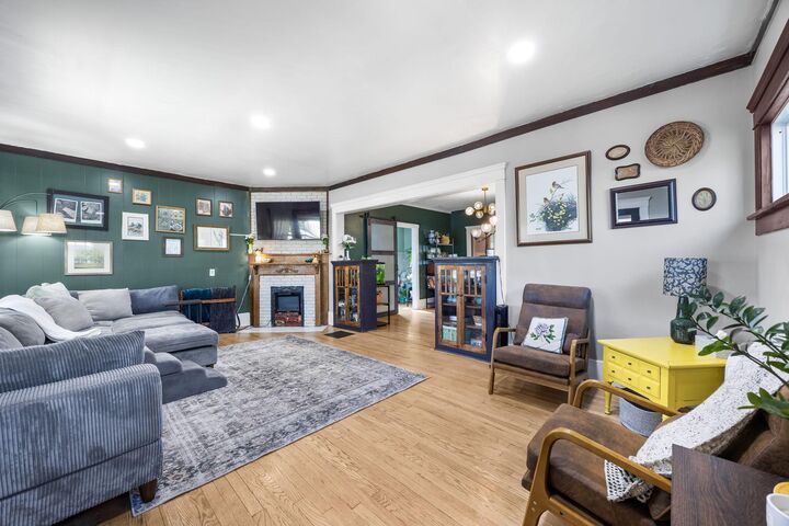 Property Photo:  339 Belmont Street  OH 43302 