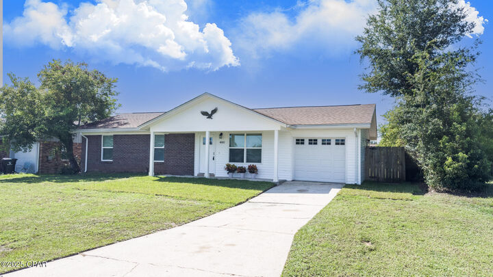 4002 E 10th Street  Panama City FL 32404 photo