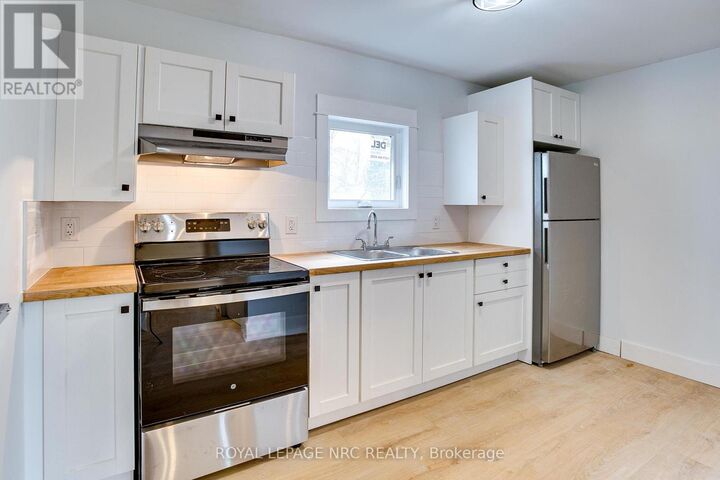 Photo de la propriété: 316 Elmwood Avenue 6 ON L0S 1B0
