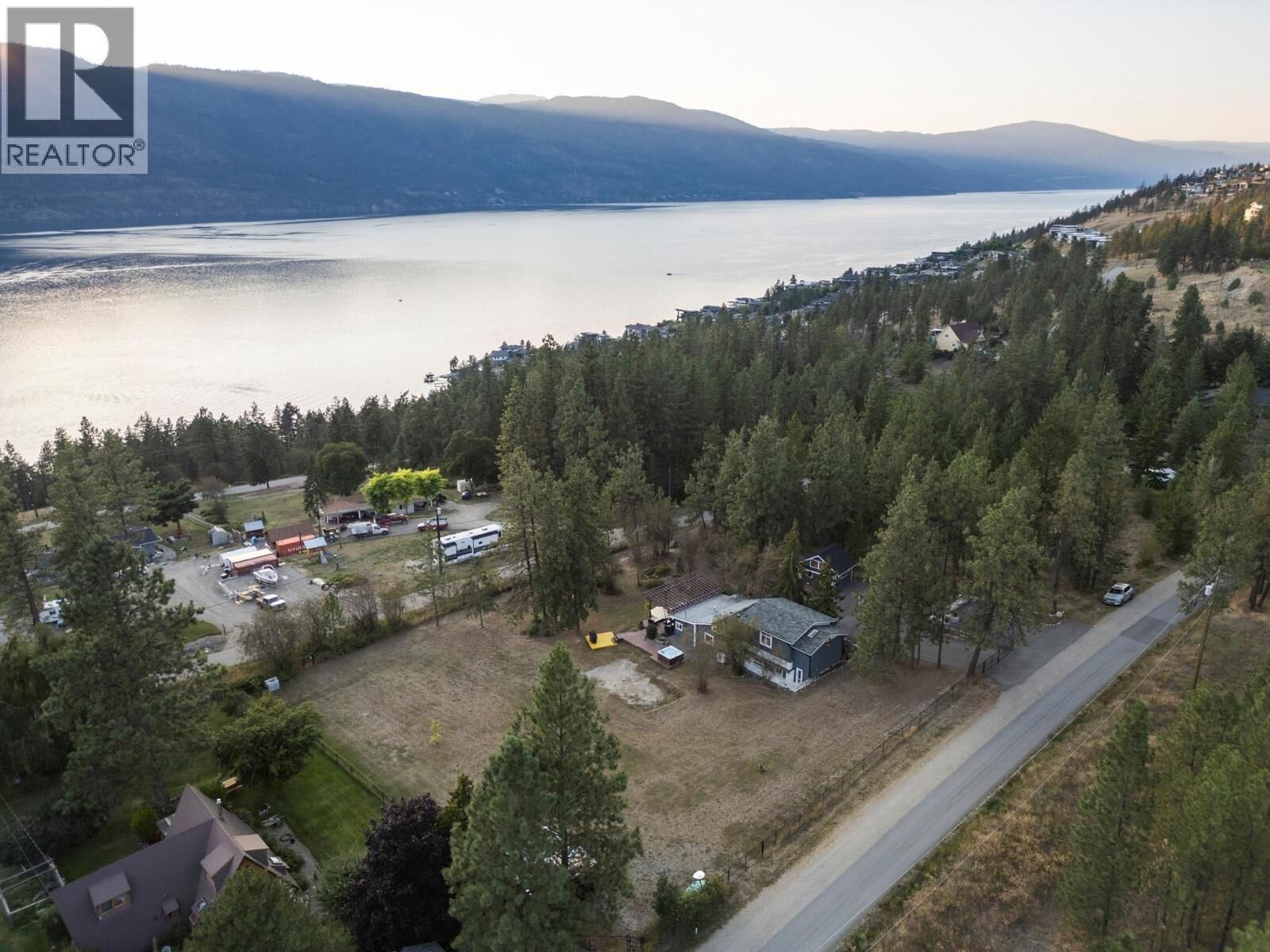 Property Photo: 5555 Stubbs Road BC V4V 1N1