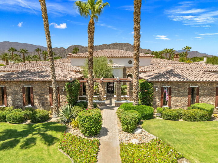 Property Photo: 54195 Alysheba Drive CA 92253