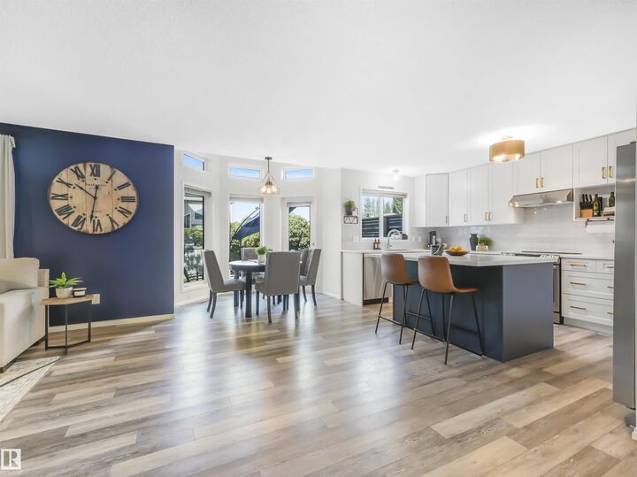 504 Byrne Crescent SW  Edmonton AB T6W 1E2 photo