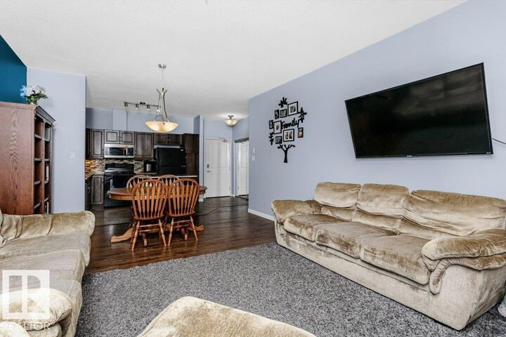 Property Photo: 2503 Hanna Crescent NW 119 AB T6R 0H1