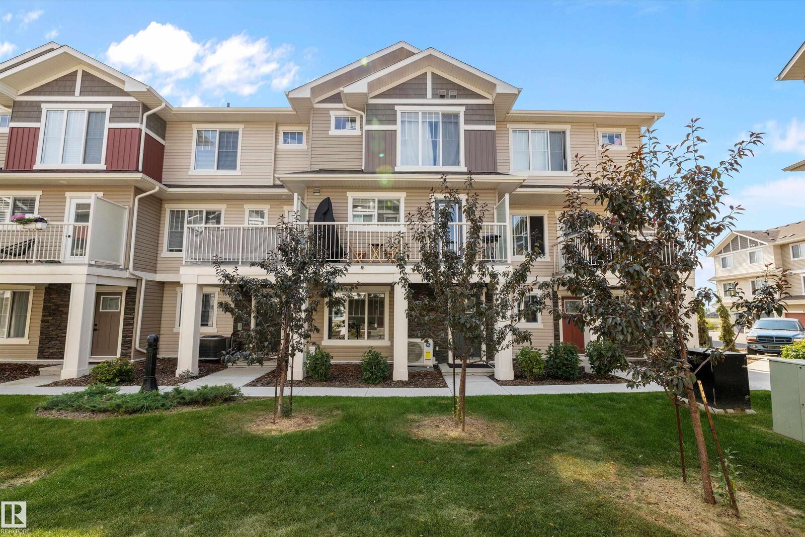 Property Photo: 17832 78 Street NW 71 AB T5Z 0P7