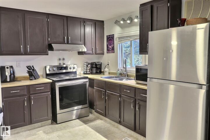 Property Photo: 508 Evergreen Park NW AB T5Y 4M2