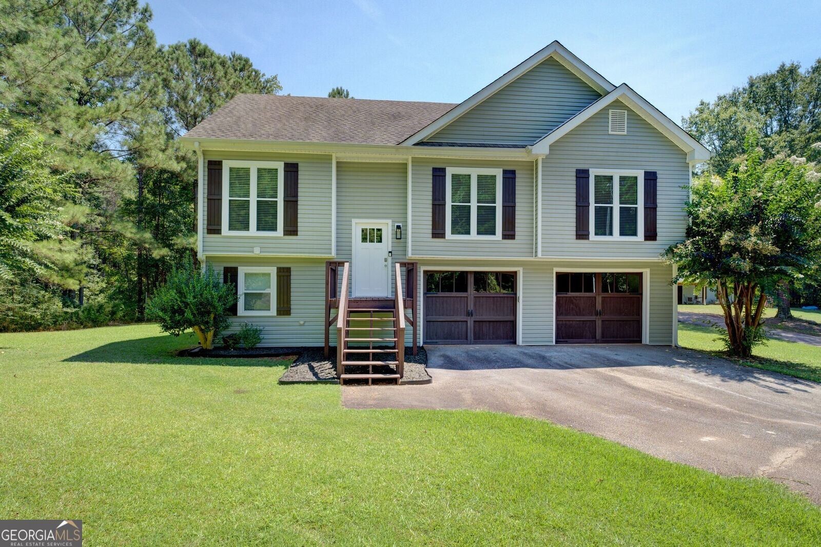Property Photo: 231 Island Shoals Road GA 30016