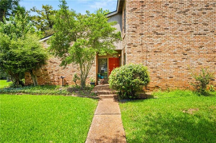 Property Photo:  380 Windermere Boulevard  LA 71303 