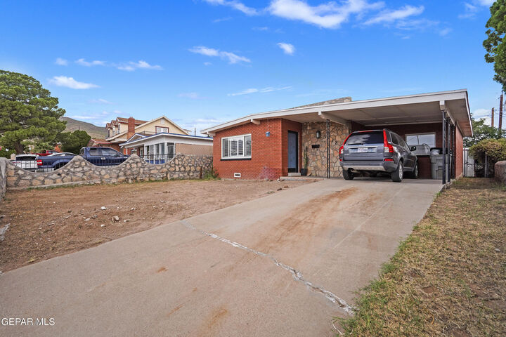 Property Photo: 3517 Thomason Avenue TX 79904