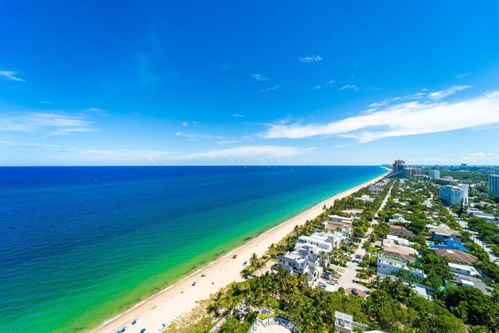 Property Photo:  3200 N Ocean Blvd Ph2708  FL 33308 