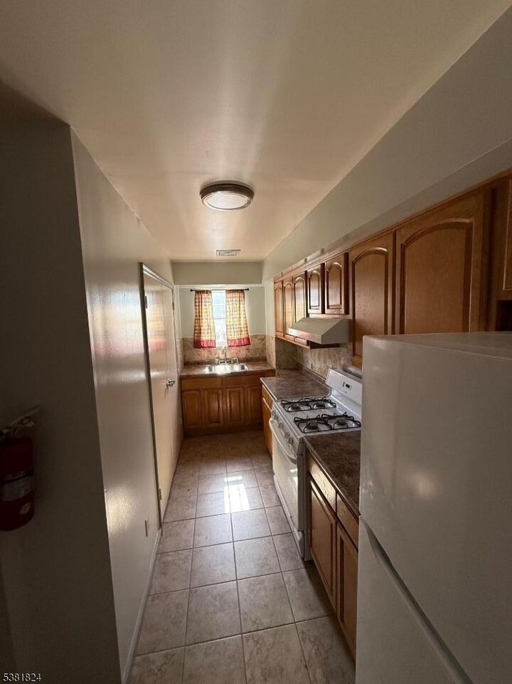 Property Photo:  501 Morris Ave  NJ 07208 